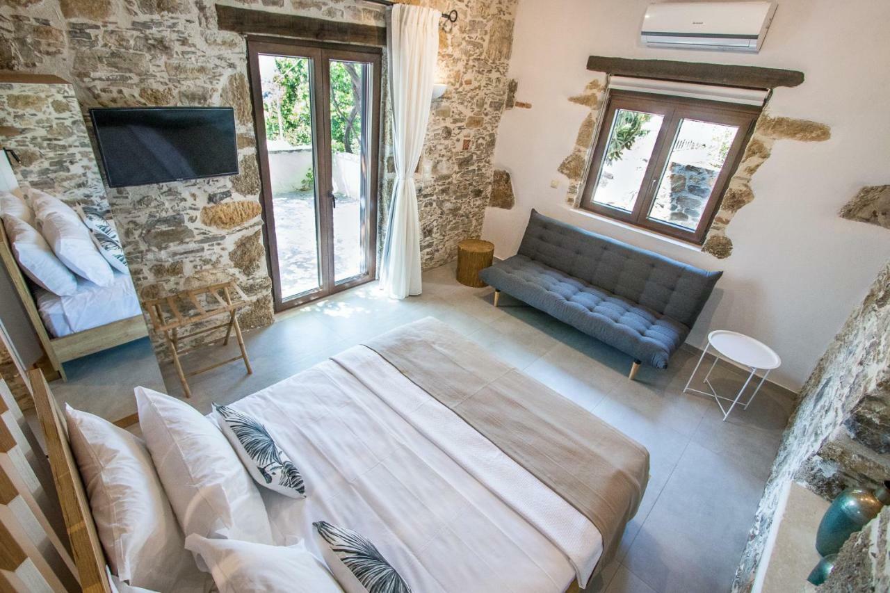 Stairs Homes & Suites Kamaria  Dış mekan fotoğraf